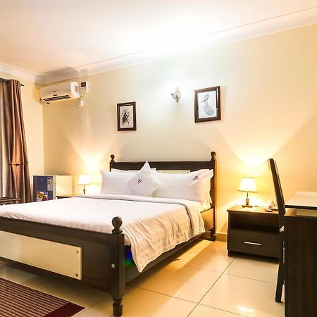 Marie'S Royale Hotel Kampala Exterior photo