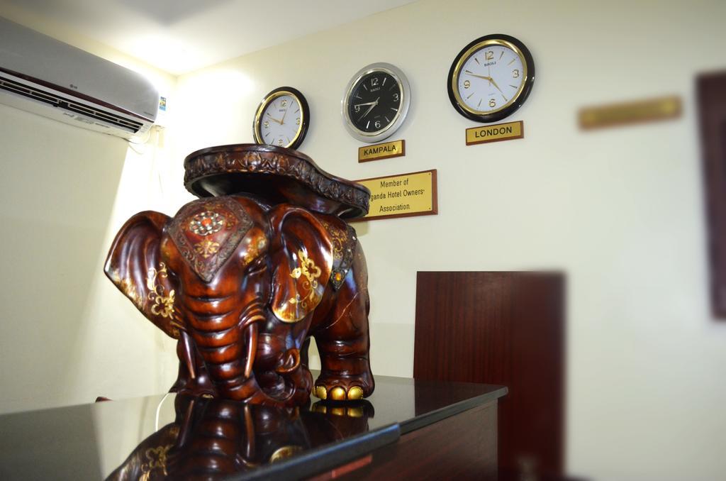 Marie'S Royale Hotel Kampala Exterior photo