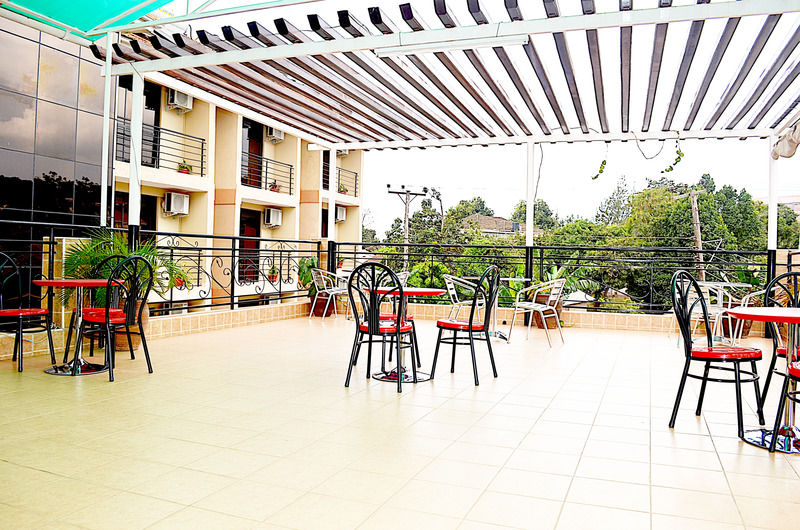 Marie'S Royale Hotel Kampala Exterior photo
