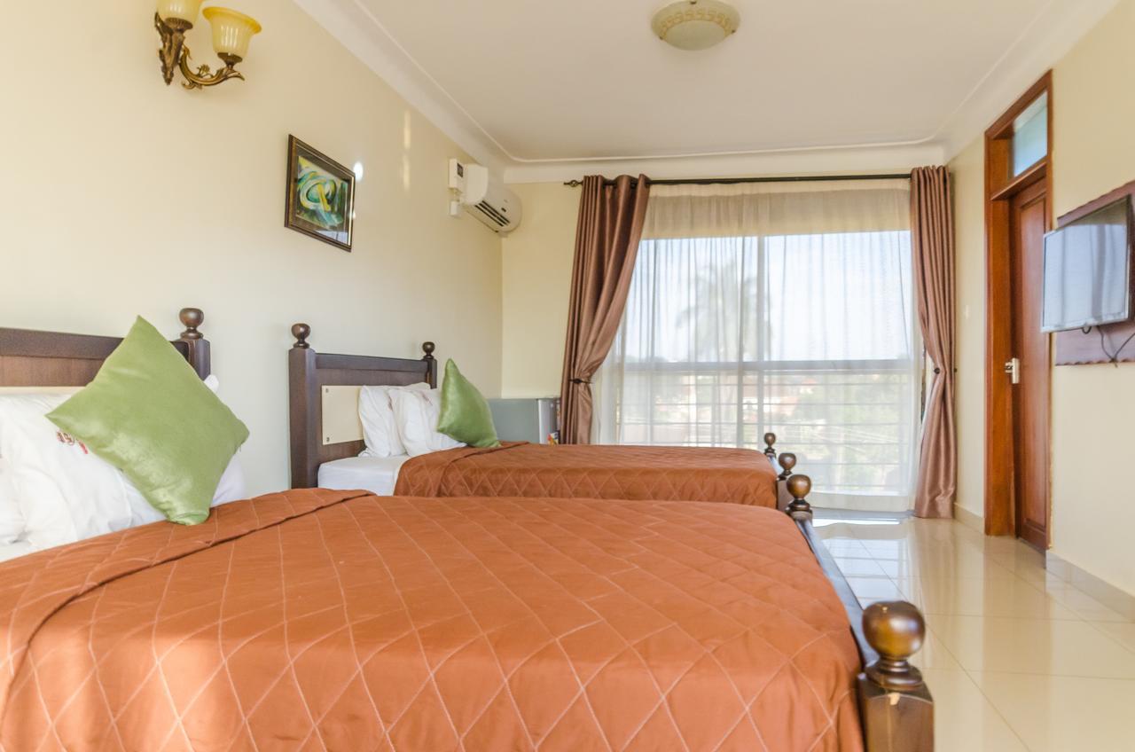 Marie'S Royale Hotel Kampala Exterior photo